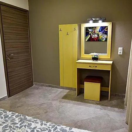 Vayia Hotel Megali Volvi