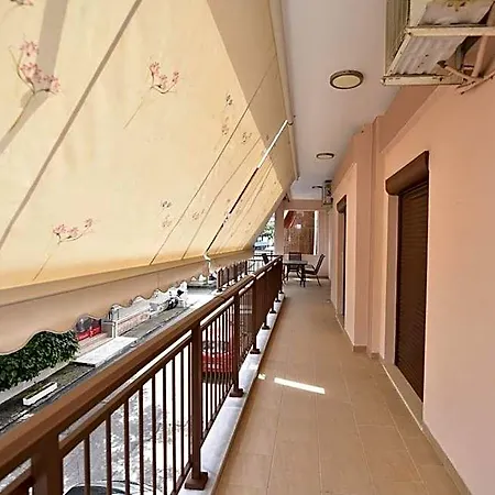 Vayia Megali Volvi